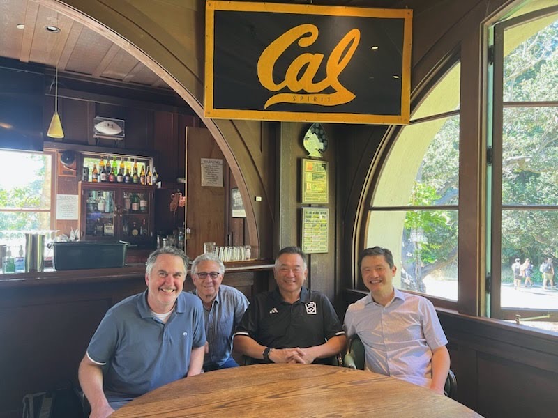 Professor Jason Ryder(first from the left), Professor Michael Marletta(second from the left), Dr. Ted Hou(first from the right)from UC Berkeley College of Chemistry